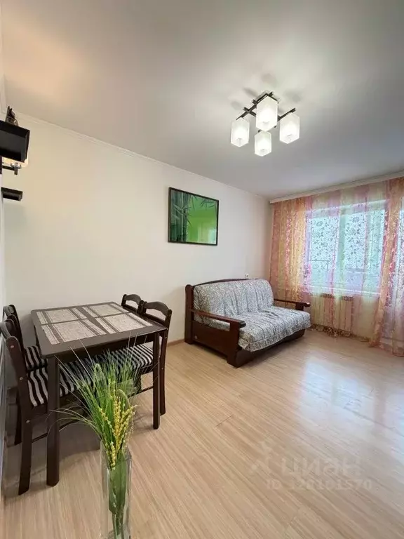 2-к кв. Томская область, Томск Каштак-4 мкр, ул. Кошурникова, 9 (44.0 ... - Фото 1