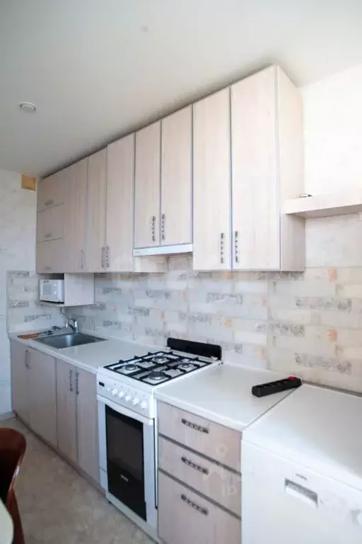 3-к кв. Севастополь ул. Колобова, 19 (74.0 м) - Фото 0