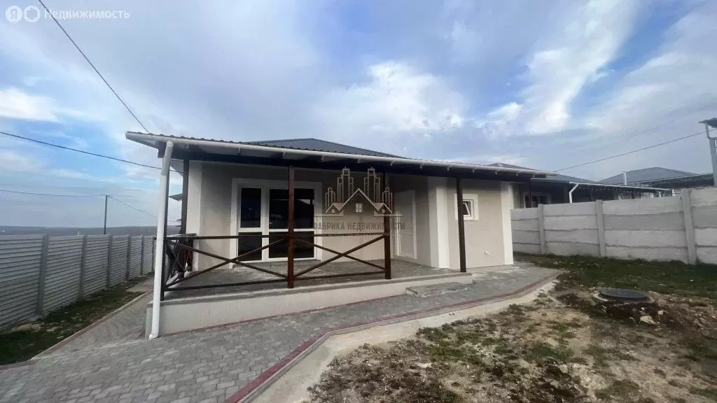 Дом в Симферопольский район, Добровское сельское поселение, село ... - Фото 2