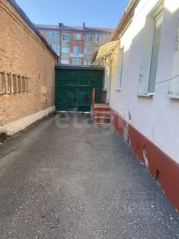 Дом в Северная Осетия, Владикавказ ул. Галковского, 262 (180 м) - Фото 1