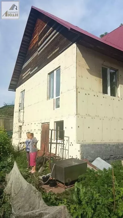 Дом в Новосибирская область, Новосибирск ул. Черняховского, 10 (176 м) - Фото 0