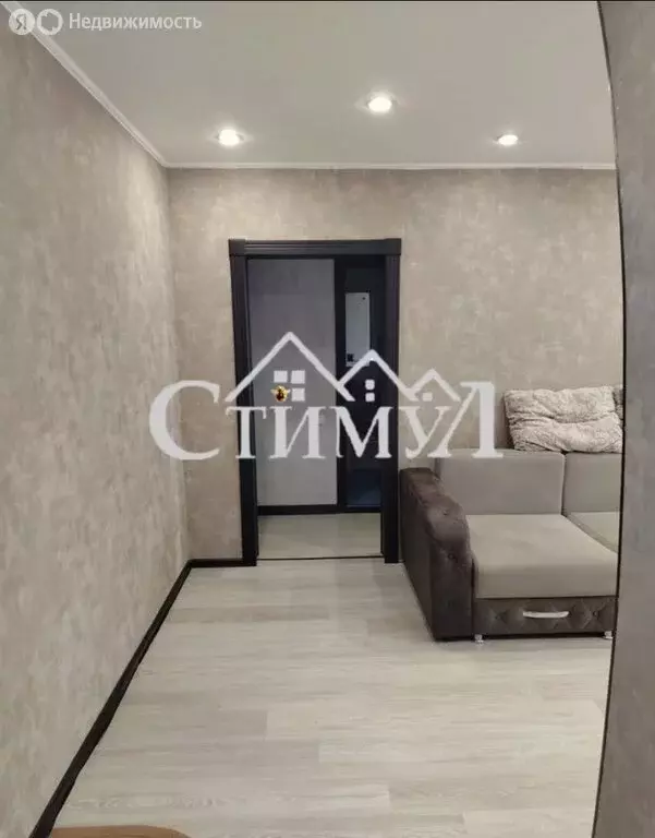 3-комнатная квартира: Черногорск, улица Калинина, 6 (65.7 м) - Фото 2