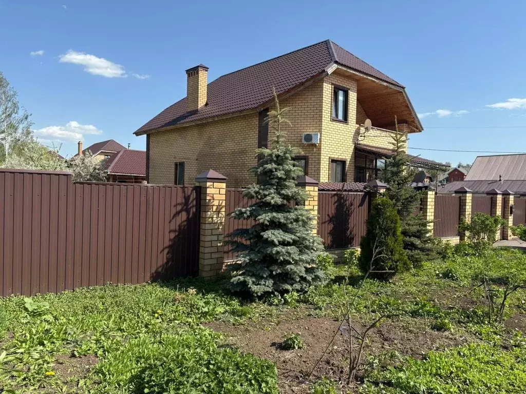 Дом в Татарстан, Казань Молодежная ул., 14 (148 м) - Фото 0