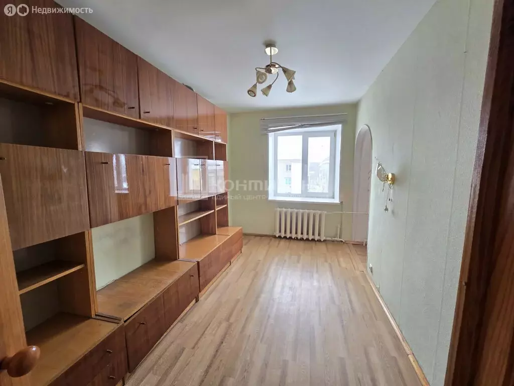 3-комнатная квартира: Ковров, улица Грибоедова, 125 (58.3 м) - Фото 1