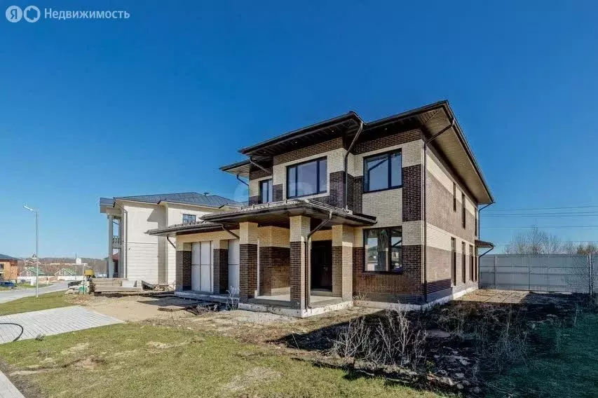 Дом в деревня Исаково, КП Павловы озёра, с1 (277 м) - Фото 1
