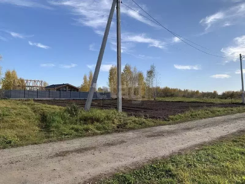Участок в Новосибирская область, Новосибирский район, с. Верх-Тула ул. ... - Фото 1