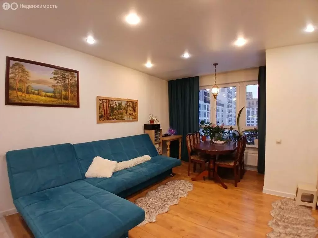 2-комнатная квартира: Тюмень, улица Виктора Тимофеева, 10 (60 м) - Фото 1