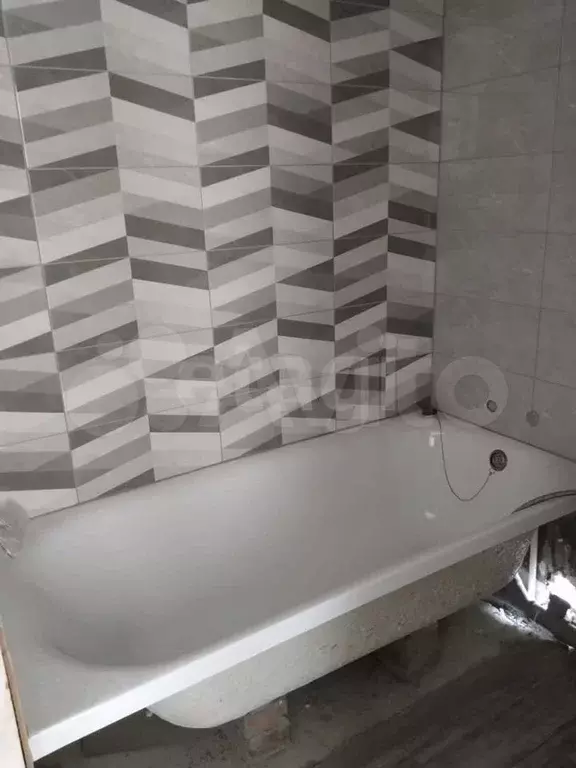 1-к. квартира, 30 м, 2/5 эт. - Фото 0