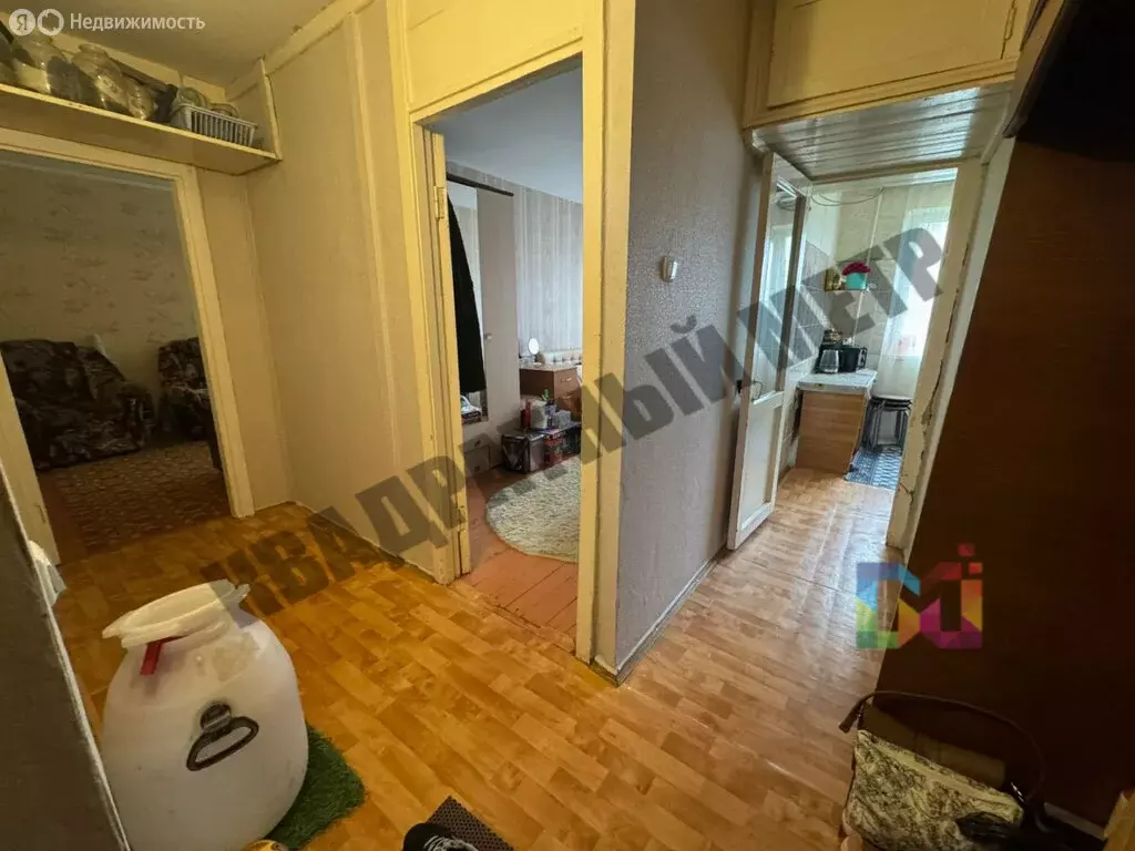 2-комнатная квартира: Элиста, 4-й микрорайон, 9 (41.8 м) - Фото 2