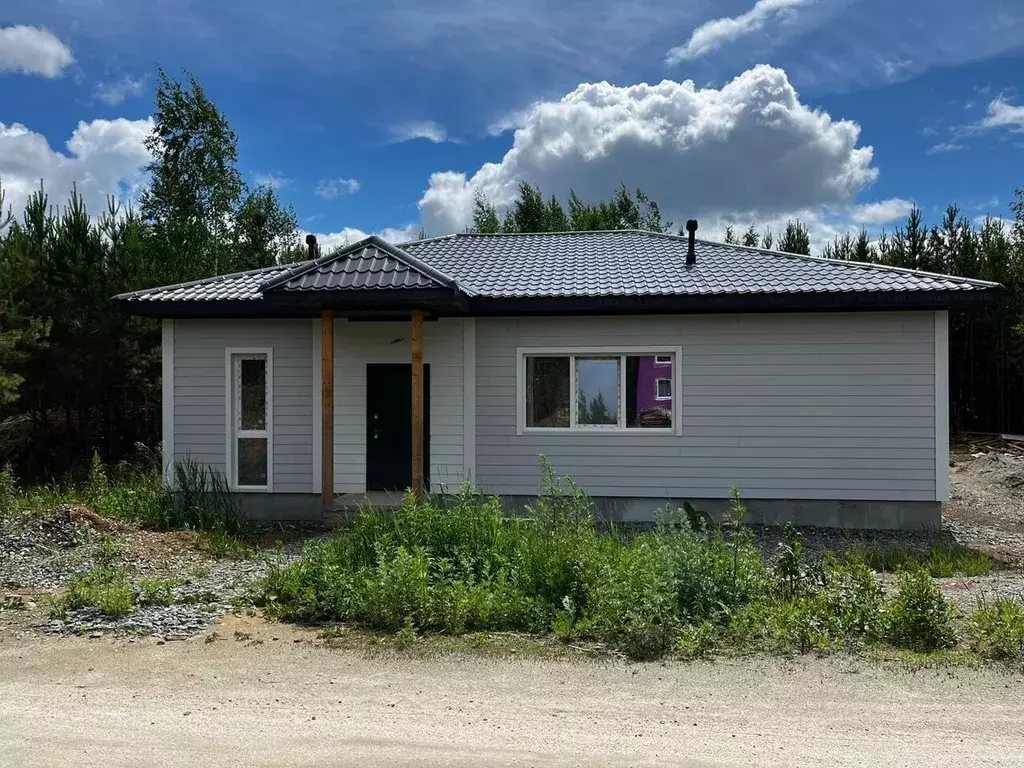 Дом в Свердловская область, Белоярский городской округ, пос. Рассоха ... - Фото 0