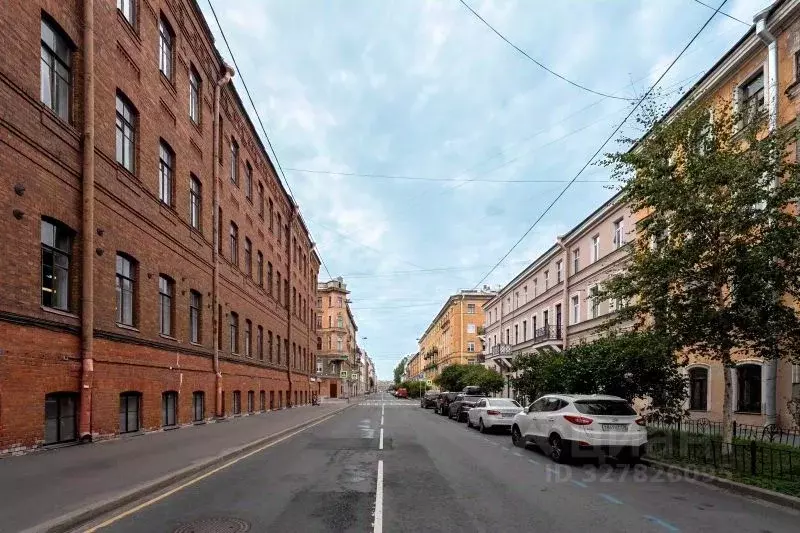 Офис в Санкт-Петербург Дегтярная ул., 5-7 (426 м) - Фото 1