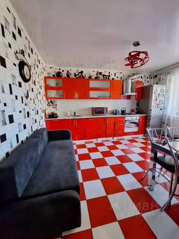 2-к кв. Саратовская область, Саратов Песочная ул., 1 (50.0 м) - Фото 1
