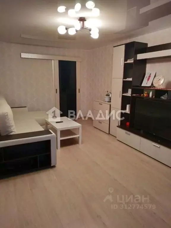 1-к кв. Санкт-Петербург ул. Коммуны, 28к1 (31.5 м) - Фото 0