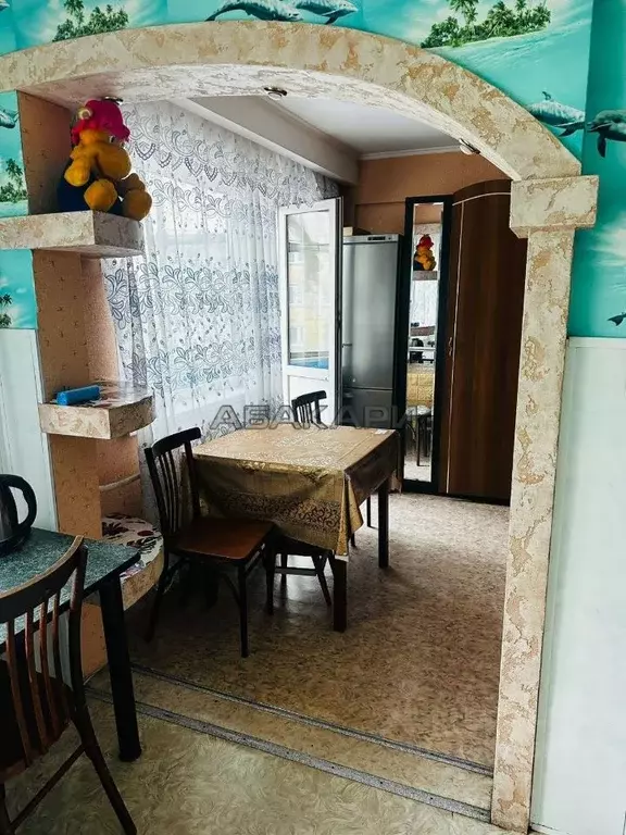 3-к кв. Красноярский край, Красноярск ул. 60 лет Октября, 77 (58.0 м) - Фото 0