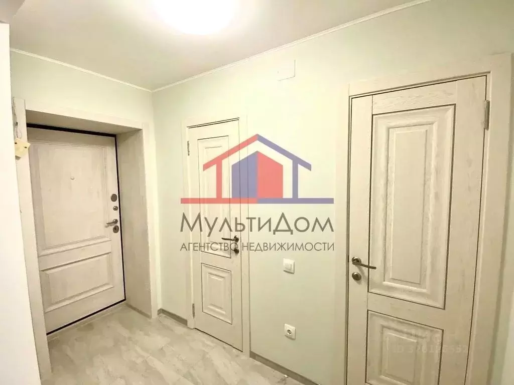 3-к кв. Белгородская область, Старый Оскол Дубрава мкр, 1 кв-л, 11 ... - Фото 2