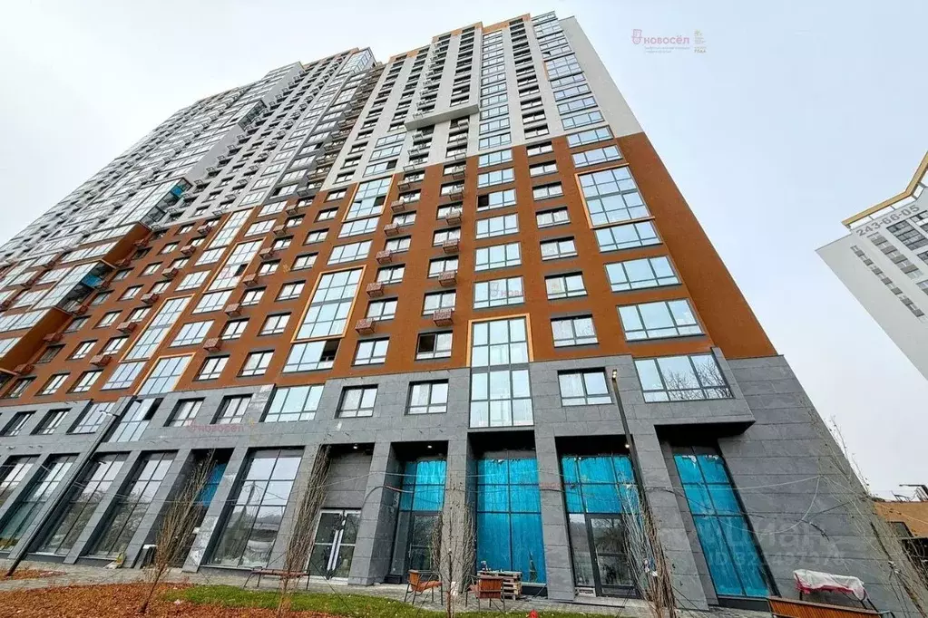 Торговая площадь в Свердловская область, Екатеринбург ул. Походная, 12 ... - Фото 1