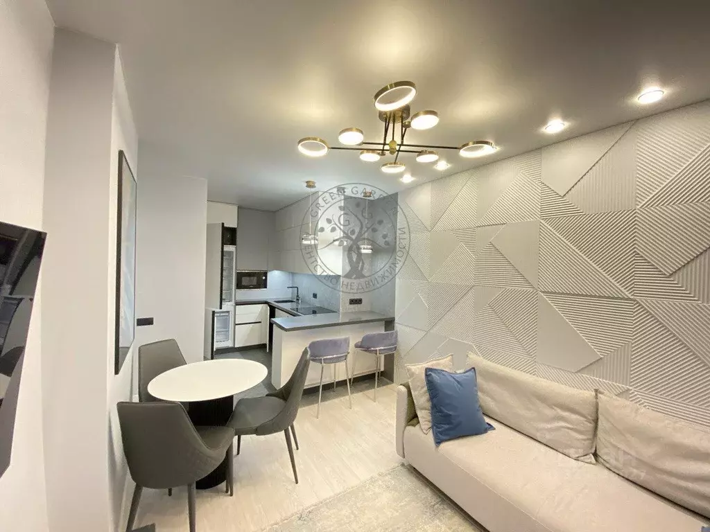 2-к кв. Свердловская область, Екатеринбург ул. Крауля, 89А (64.9 м) - Фото 2