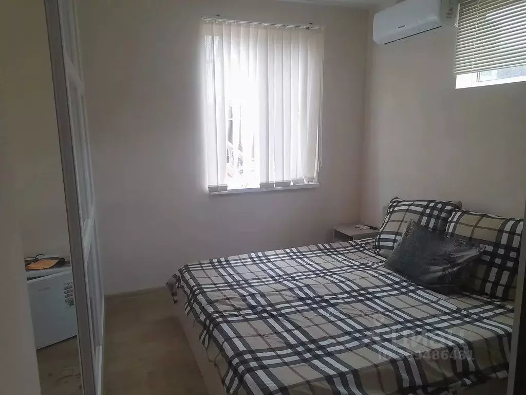 Комната Крым, Черноморское пгт ул. Жердева, 42 - Фото 0