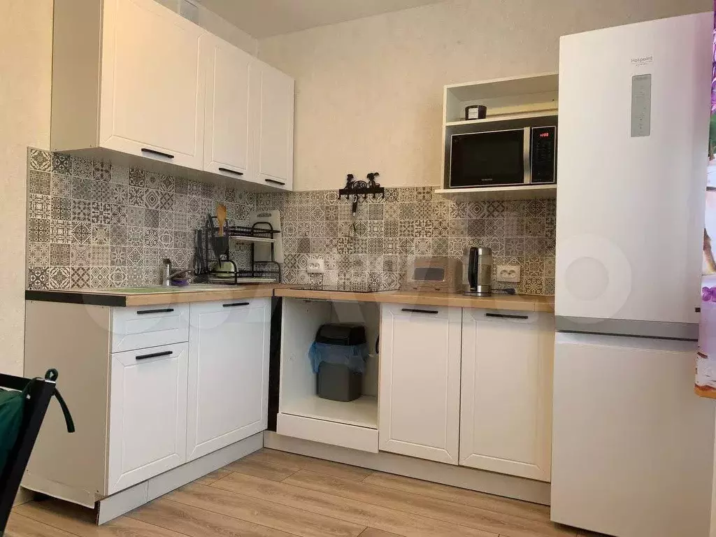 1-к. квартира, 33,4 м, 13/18 эт. - Фото 0