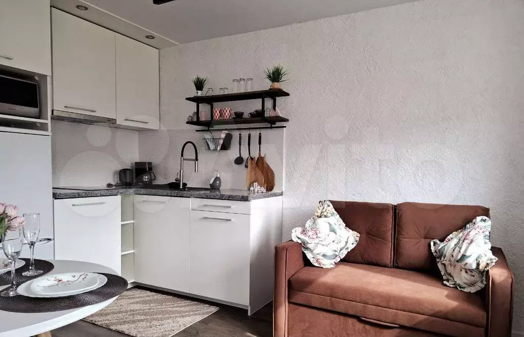 1-к. квартира, 39 м, 4/10 эт. - Фото 1