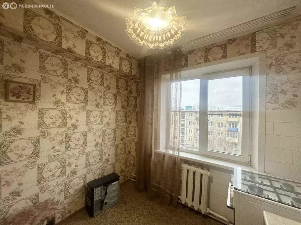 2-комнатная квартира: Астрахань, улица 28-й Армии, 12 (42.3 м) - Фото 1