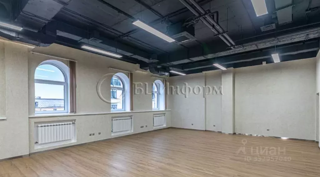 Офис в Санкт-Петербург 11-я Красноармейская ул., 18-20 (1350 м) - Фото 2