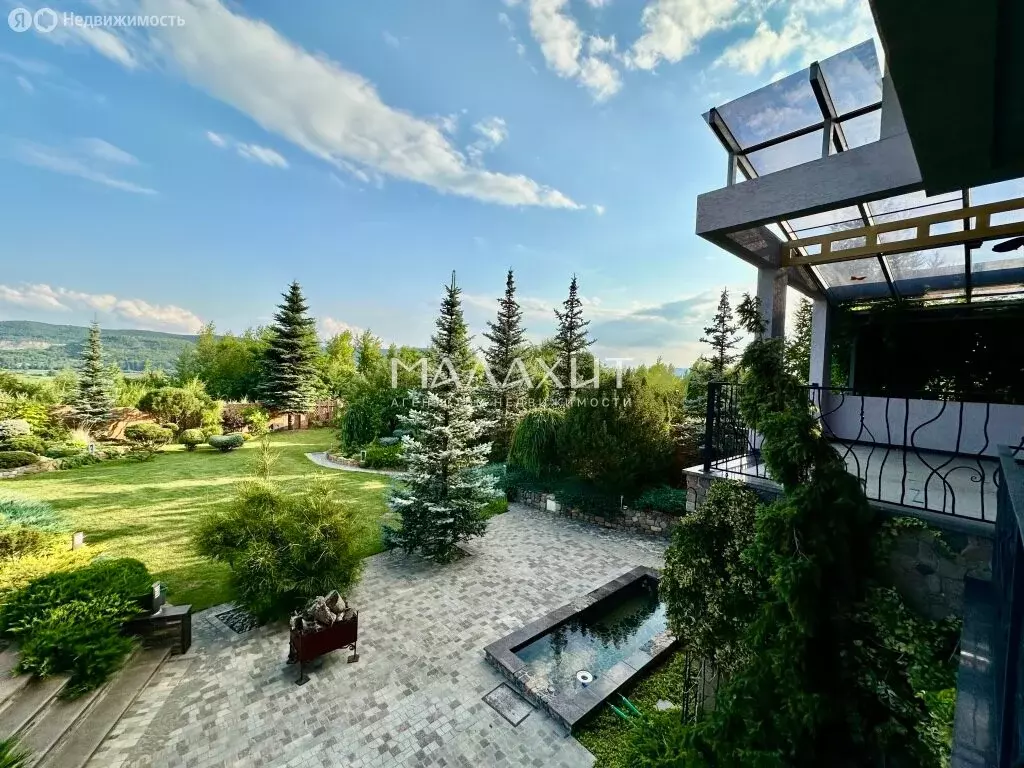 Дом в село Малая Царевщина, Сиреневая улица (313.6 м) - Фото 1