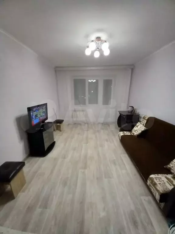 1-к. квартира, 35 м, 4/5 эт. - Фото 1