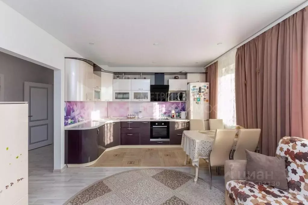 1-к кв. Тюменская область, Тюмень ул. Монтажников, 45 (49.0 м) - Фото 1