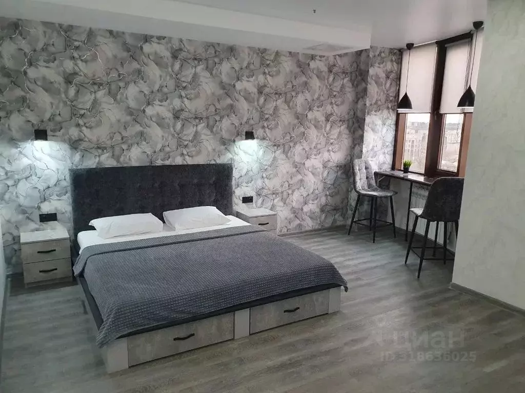 2-к кв. Омская область, Омск ул. Маршала Жукова, 156 (64.0 м) - Фото 0