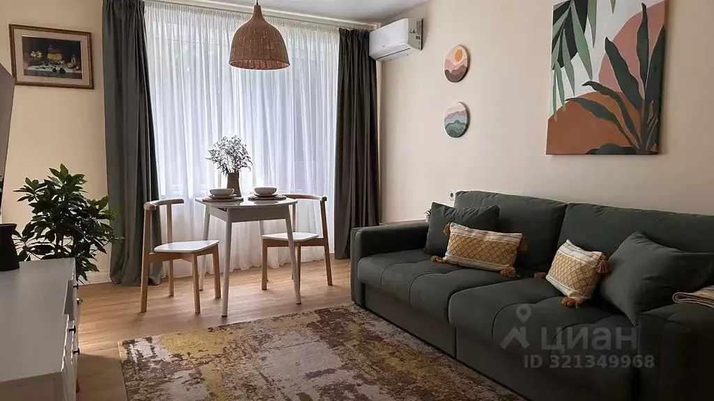 2-к кв. Приморский край, Владивосток ул. Суханова, 4А (42.0 м) - Фото 0