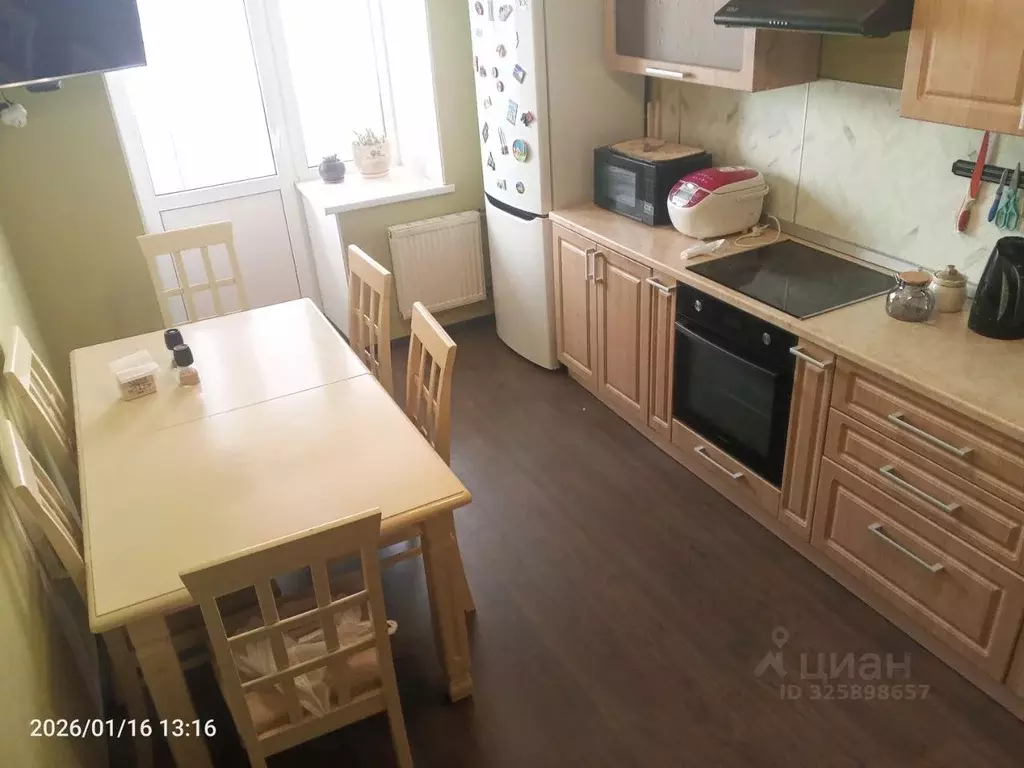 2-к кв. Саратовская область, Саратов ул. Имени Ю.И. Менякина, 4 (60.0 ... - Фото 1