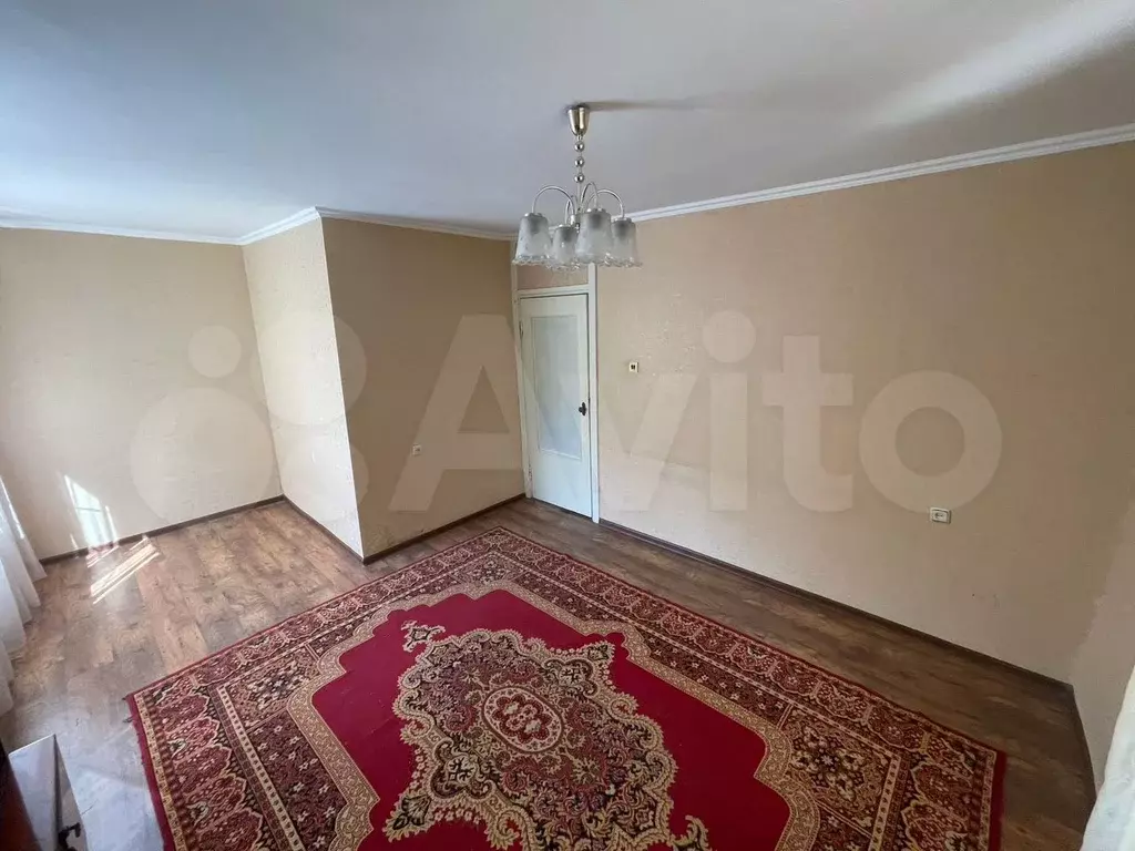 1-к. квартира, 38 м, 1/9 эт. - Фото 1