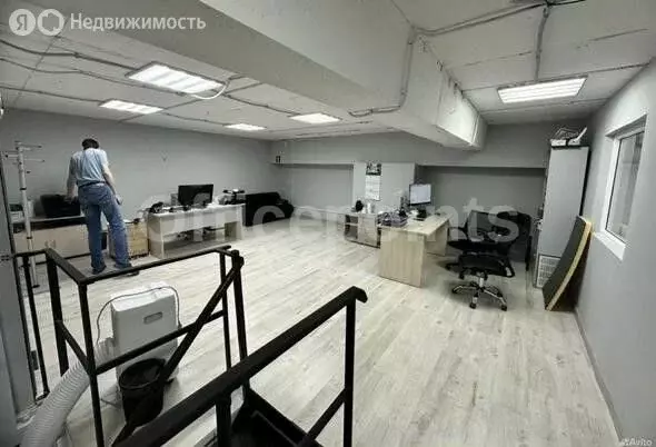 Помещение свободного назначения (2420 м) - Фото 1