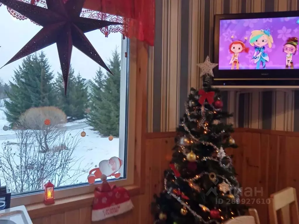 Дом в Карелия, Лахденпохский муниципальный округ, пос. Куркиеки ул. ... - Фото 1