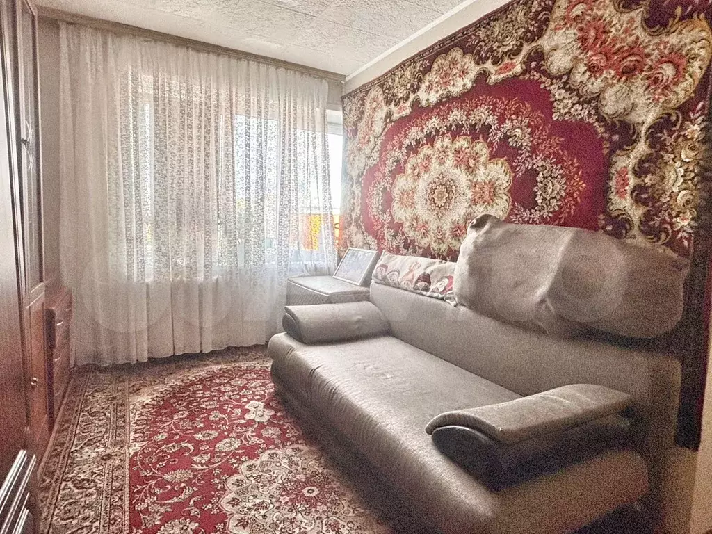 Комната 13 м в 4-к., 4/9 эт. - Фото 1
