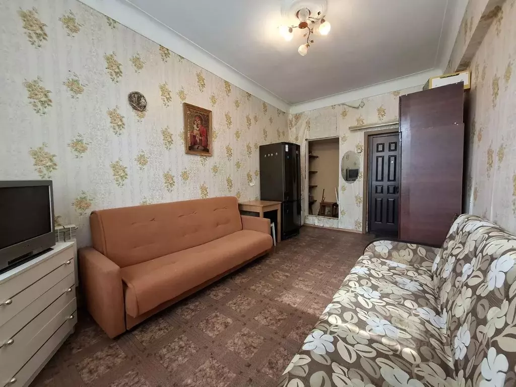 Комната Московская область, Серпухов пл. 49-й Армии, 9 (16.0 м) - Фото 1