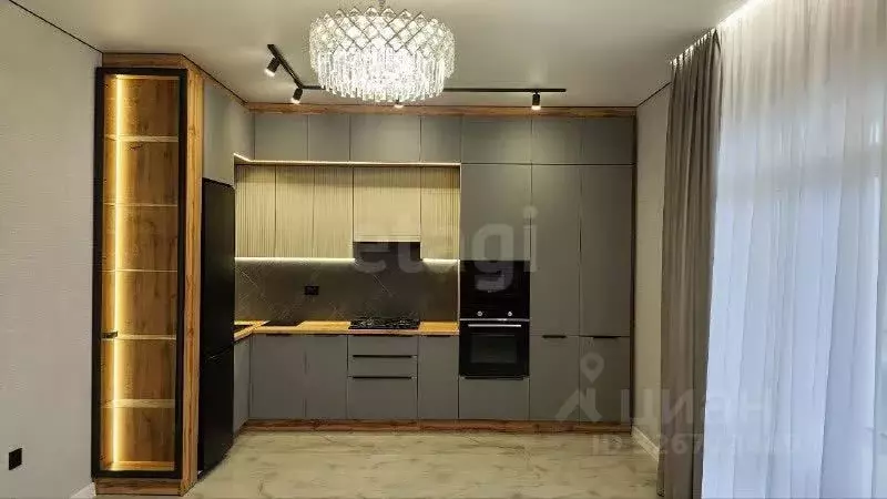 Дом в Ставропольский край, Михайловск Шпаковский район, ул. Павла ... - Фото 1