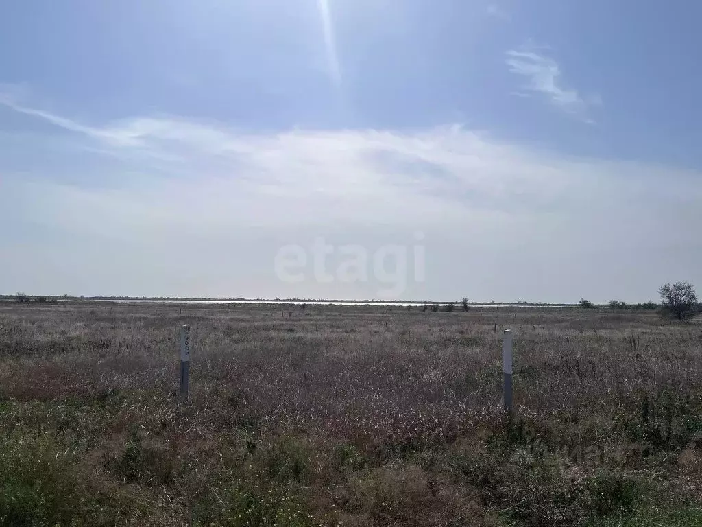 Участок в Крым, Сакский район, с. Штормовое  (6.96 сот.) - Фото 0