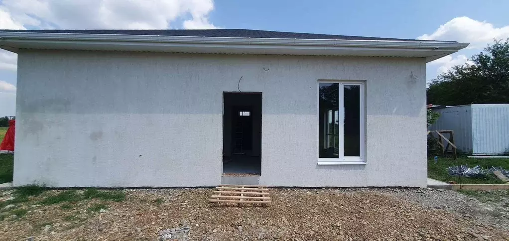 Дом в Краснодарский край, Тимашевский район, Дербентское с/пос, Мирный ... - Фото 2