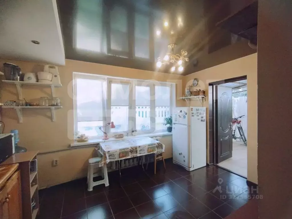 2-к кв. Крым, Симферополь ул. Дыбенко, 46 (49.7 м) - Фото 1