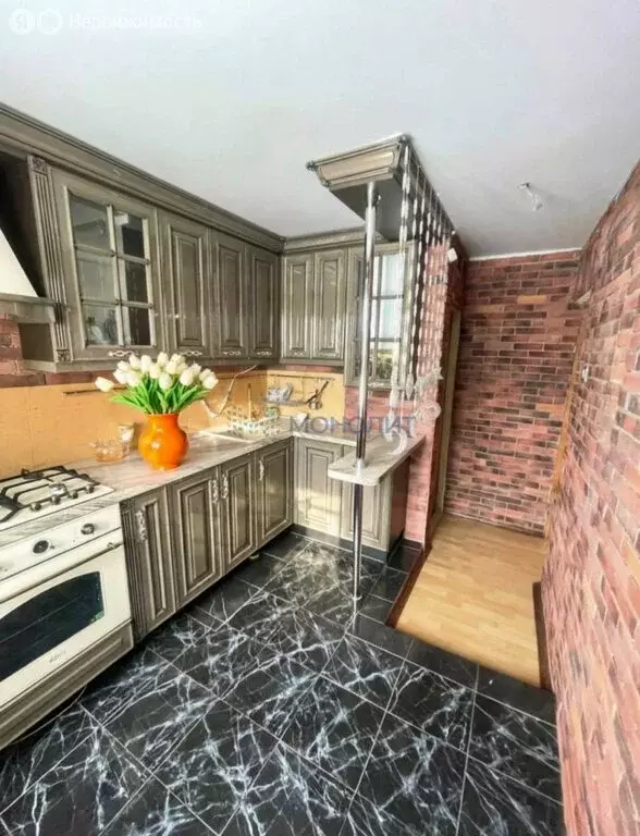 4-комнатная квартира: Чебоксары, Гражданская улица, 101к1 (87.1 м) - Фото 1