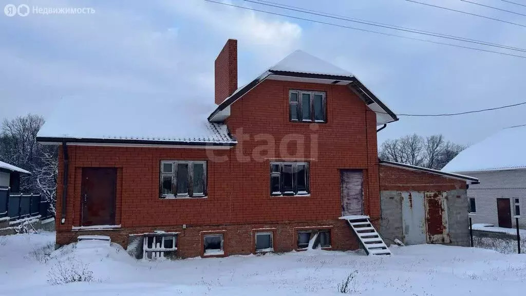 Дом в посёлок Дубовое, Садовая улица (250 м) - Фото 1