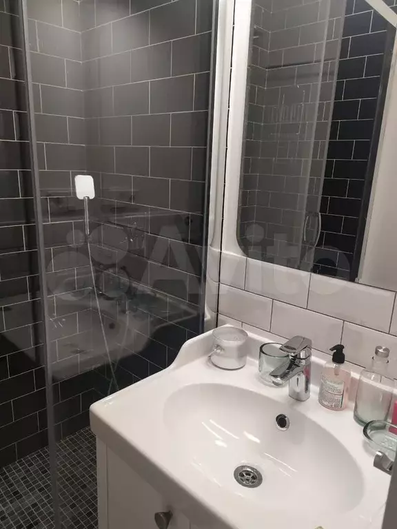 1-к. квартира, 39 м, 9/9 эт. - Фото 1