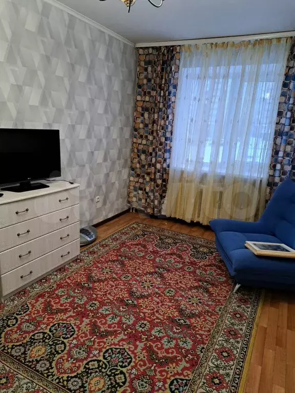 1-к. квартира, 38 м, 5/10 эт. - Фото 1