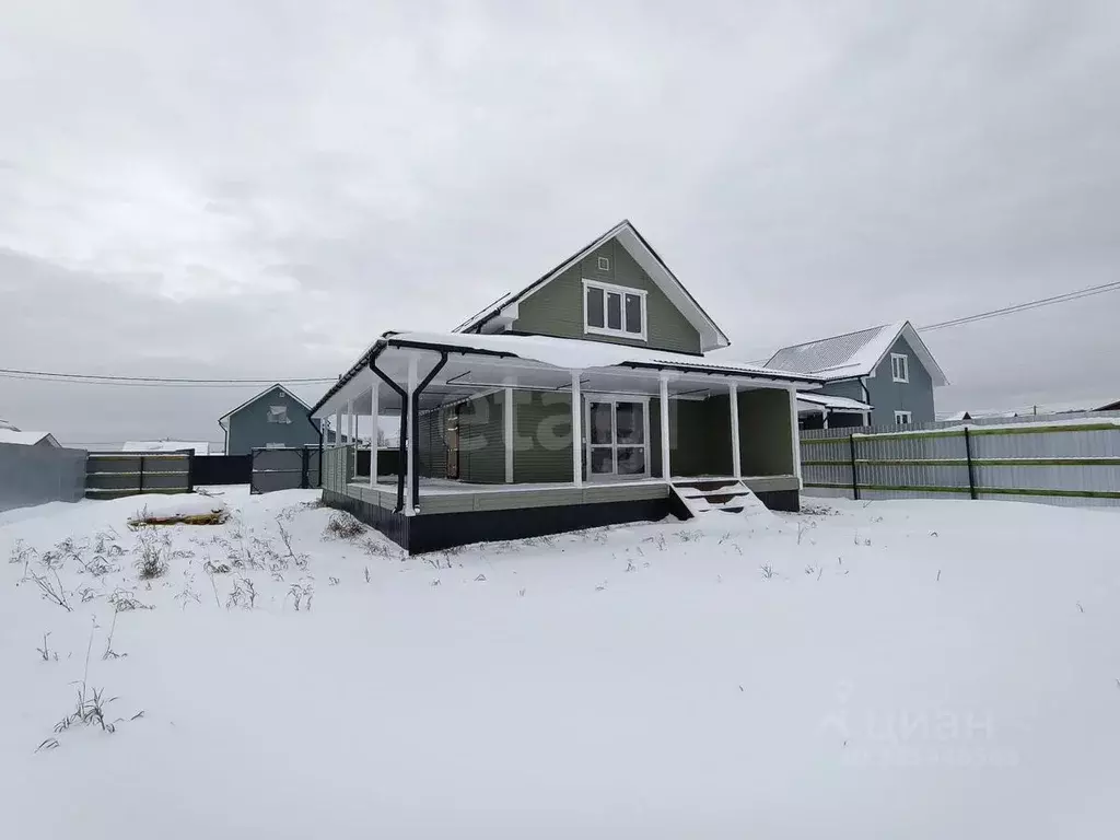 Дом в Свердловская область, Белоярский муниципальный округ, ГусиКлаб ... - Фото 1