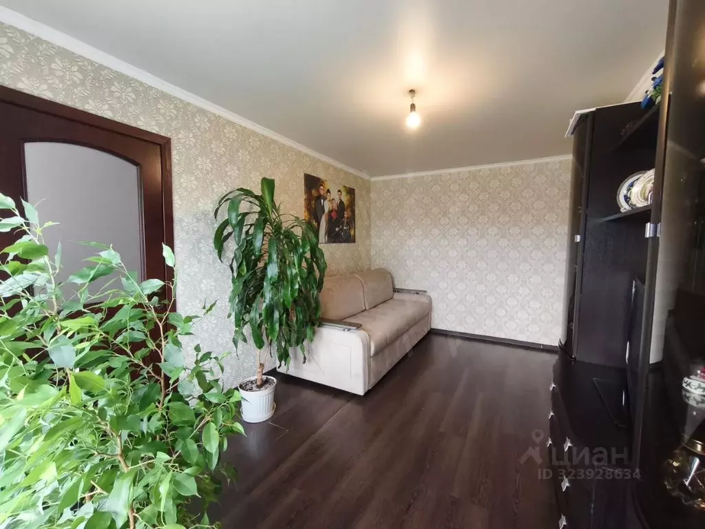 3-к кв. Астраханская область, Астрахань ул. Маркина, 104к1 (54.2 м) - Фото 1