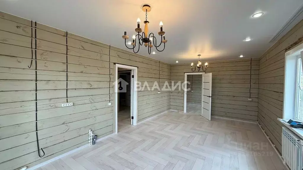 Дом в Бурятия, Тарбагатайский район, Саянтуйское с/пос, с. Нижний ... - Фото 1