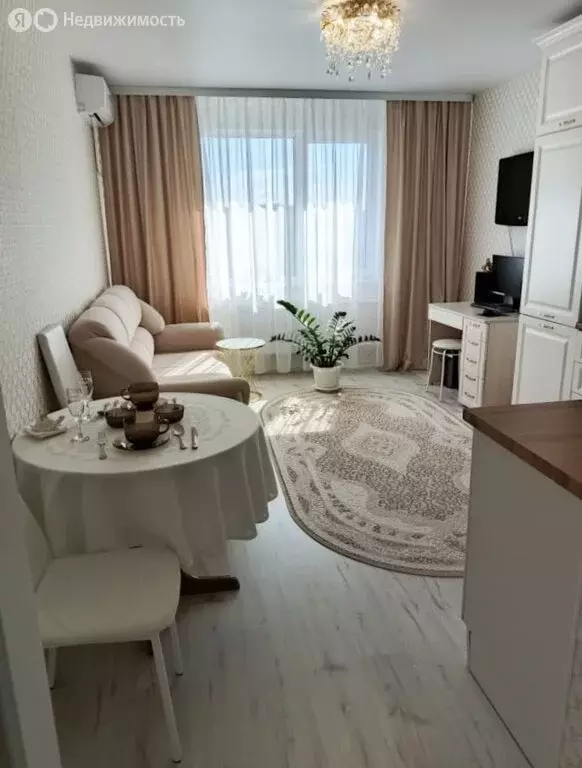 3-комнатная квартира: Оренбург, улица Берёзка, 19/2 (65 м) - Фото 0
