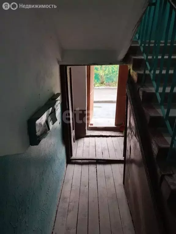 2-комнатная квартира: посёлок городского типа Пышма, Заводская улица, ... - Фото 0